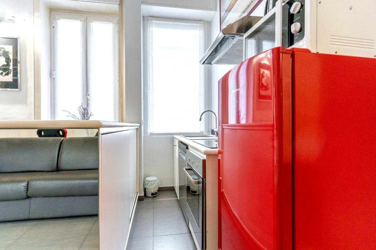 Ferienwohnung S. Ambrogio Square Mailand Exterior foto