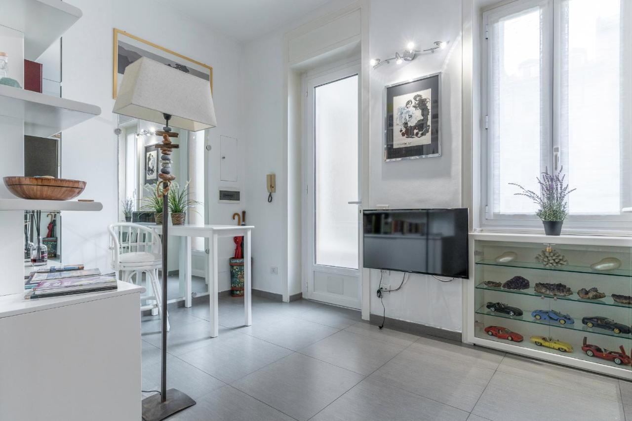 Ferienwohnung S. Ambrogio Square Mailand Exterior foto